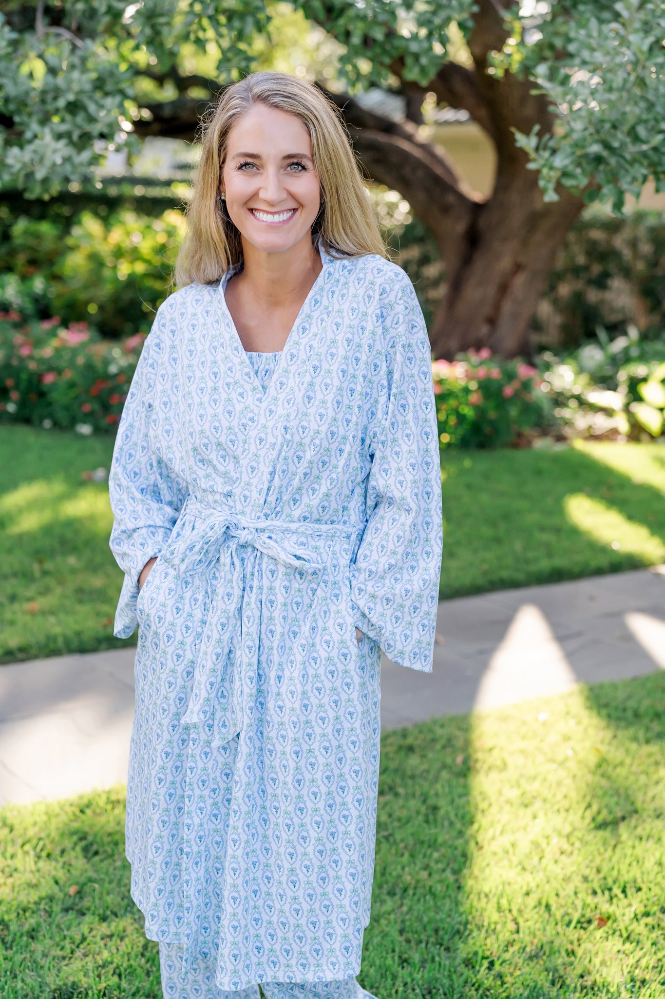 Sassy Women's Spa Wrap - Hampton Blooms